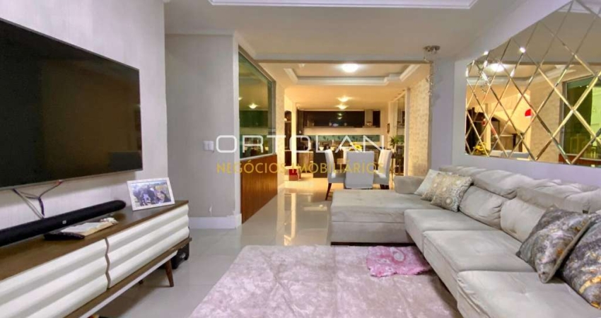 Sobrado 210 m² - 03 Dormitórios - Afonso Pena - São Jose dos Pinhais - PR