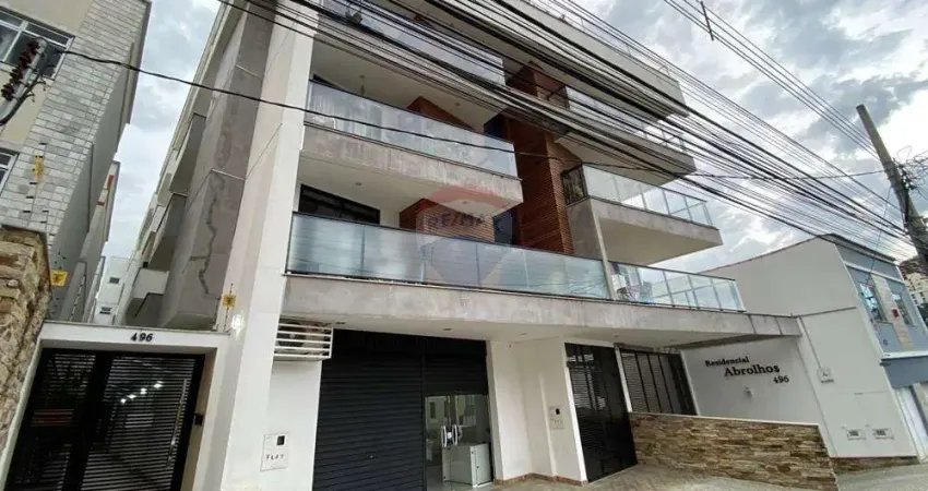 Apartamento 2 quartos sendo uma suíte, cozinha com conceito aberto, varanda, 2 vagas de garagem, elevador.