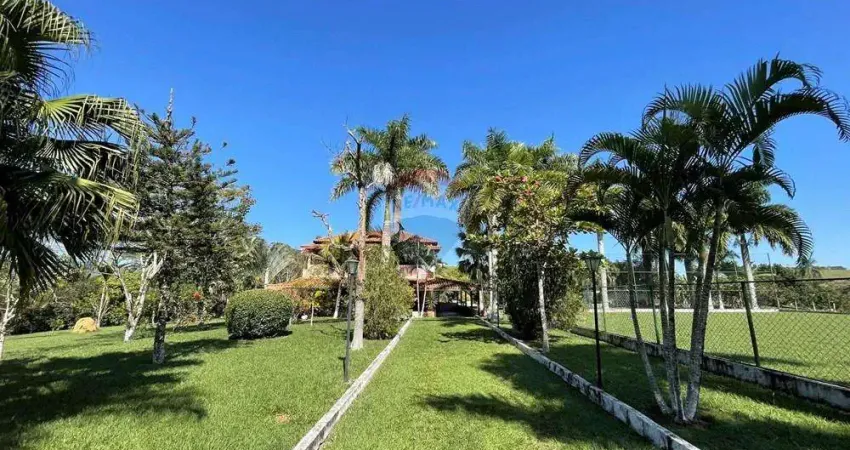 Venda - granja - sítio - goianá - mg - 2400 m² com estrutura completa - casa , piscina, campo, área gourmet, muito verde, pomar ....