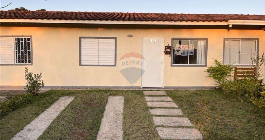 Casa de 2 quartos com 1 vaga para locação no condomínio NEO RESIDENCIAL
