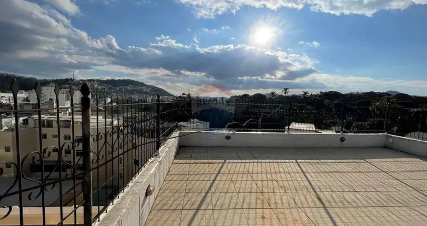Cobertura 4 quartos, 1 suíte, 1 vaga de garagem, terraço privativo, a venda Morro da Gloria - ao lado do Santa Catarina