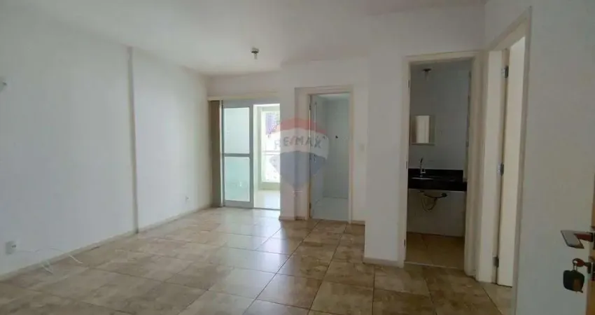 Aluguel quarto e sala, cozinha, duas varandas e uma vaga de garagem no centro de juiz de fora