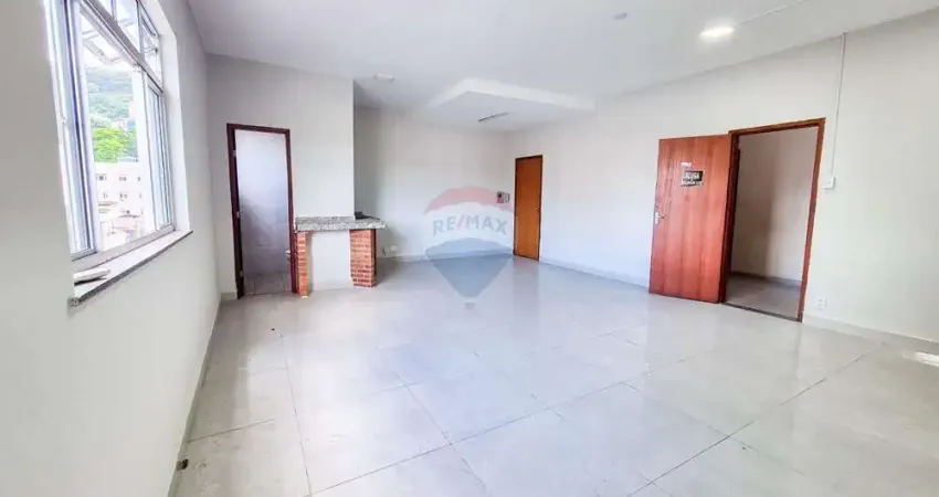 Sala Comercial Ampla em Condomínio Empresarial Moderno na Avenida dos Andradas