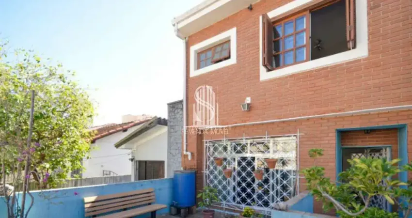 Casa sobrado à venda na vila mariana de 280m² com 3 suítes e 2 vagas de garagem casa sobrado à venda