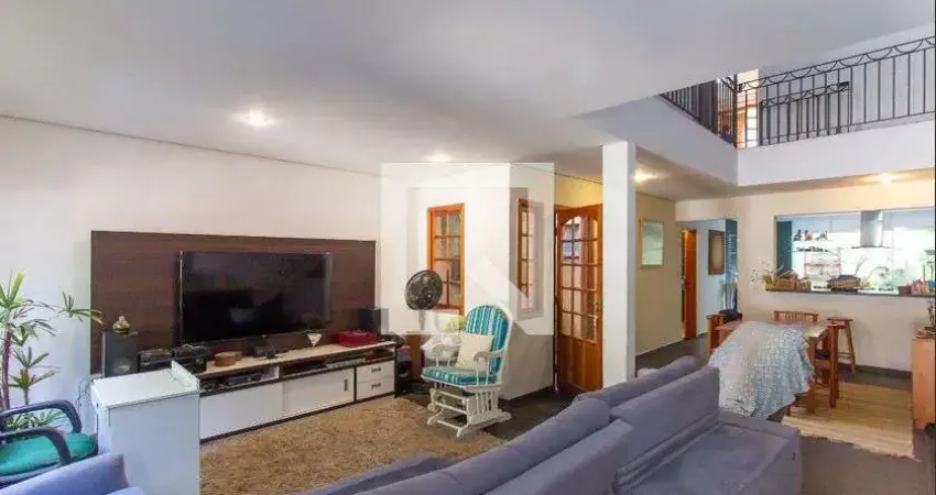 Casa com 3 quartos à venda na Rua Doutor Francisco Figueiredo Barreto, 175, Vila Romana, São Paulo