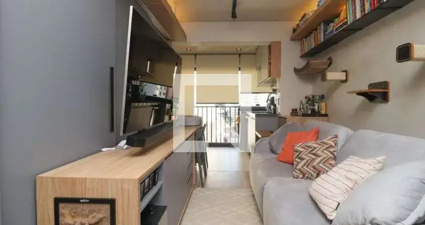 Kitnet / Stúdio à venda na Rua Alves Guimarães, 170, Pinheiros, São Paulo