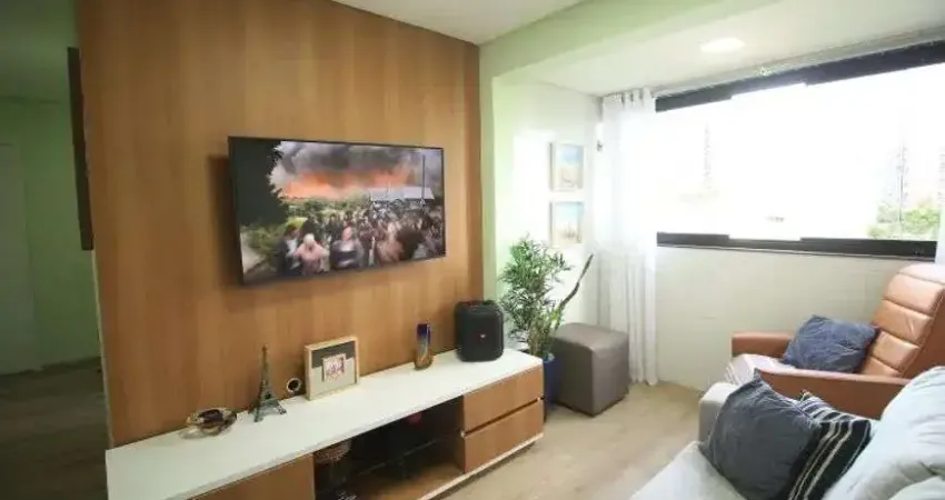 Venda apartamento com 97m2- 03 quartos- 01 suíte-armários-02 garagens- edf. pison-parnamirim