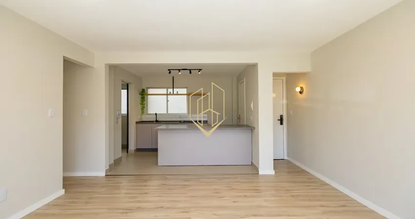 Apartamento retrofit no ahú com 3 quartos sendo uma suíte e 1 vaga