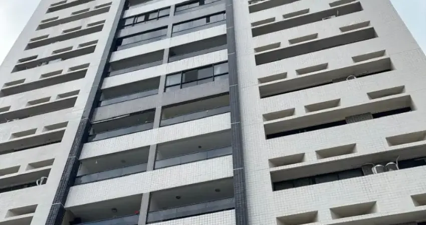 Apartamento andar alto, amplo, somente 2 por andar, na melhor localização de boa viagem disponivel para venda