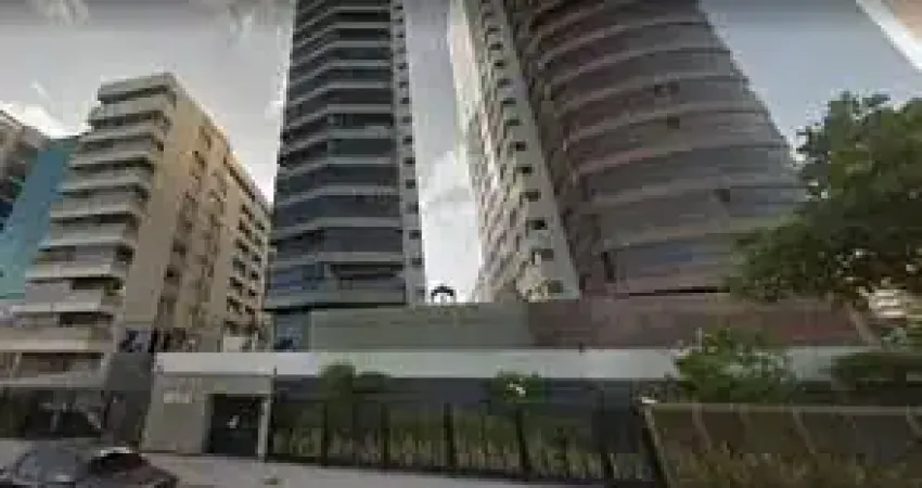 Apartamento amplo beira mar todo mobiliado disponivel para locação