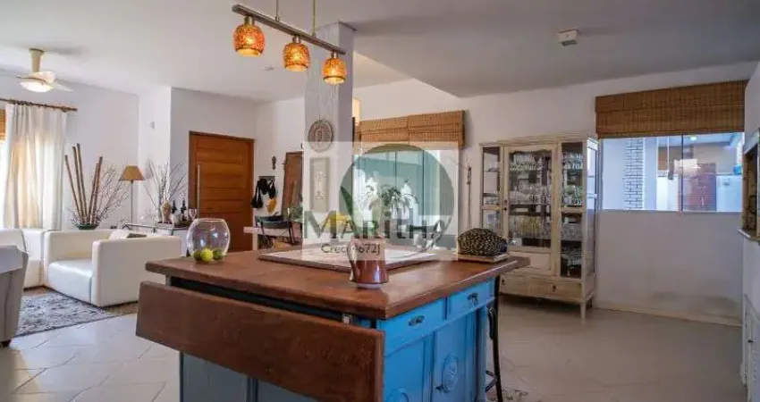 Imperdível casa em condomínio à venda em florianopolis-sc, cachoeira do bom jesus, 4 quartos e 2 suites!