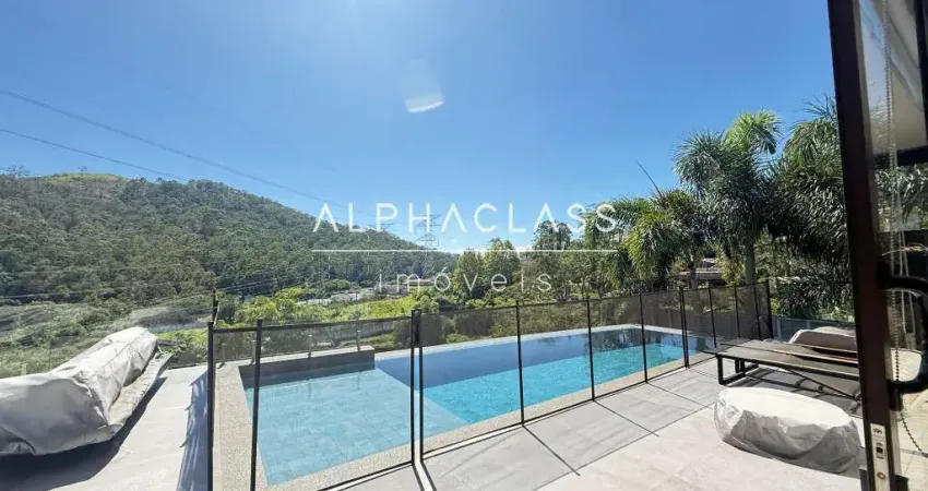 Casa com 4 quartos para alugar na Alameda Pinot, Tamboré, Barueri