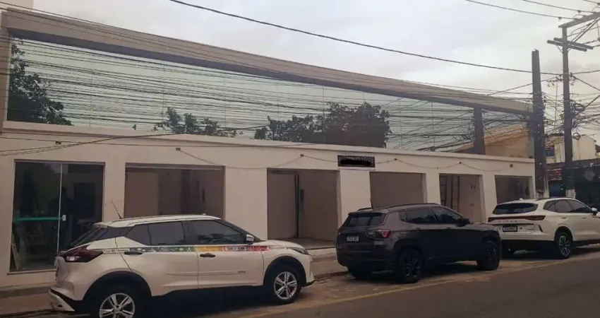 Sala comercial com 5 salas para alugar na Rua Benjamin Constant, 234, Pontal, Ilhéus