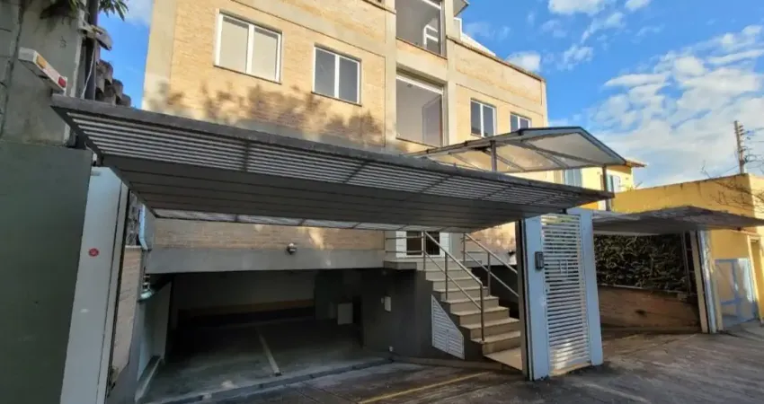 Sala comercial para locação na Rua Girassol no charmoso bairro da Vila Madalena! Lugar super aconchegante!