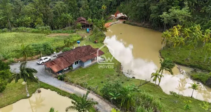 Casa com 3 quartos à venda na Rua, 631, Treze de Maio Baixo, Massaranduba