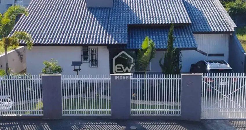 Casa com 3 quartos à venda na Rua, 698, Rau, Jaraguá do Sul