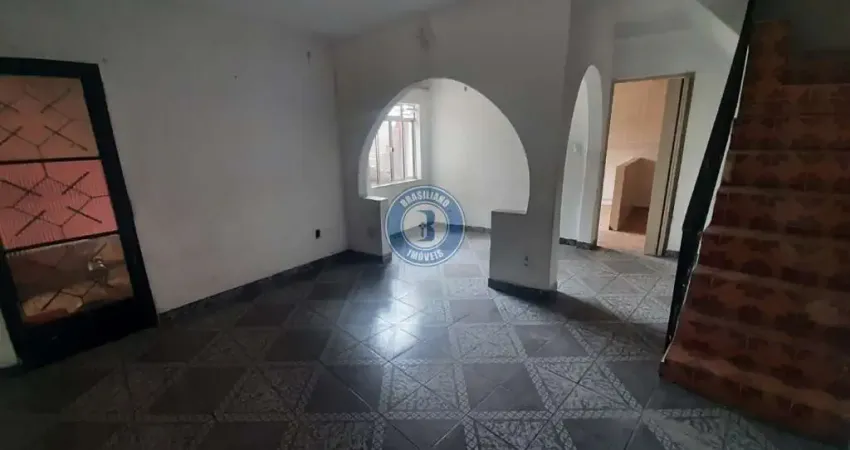 Casa com 6 quartos à venda na Rua Copenhaghen, Vila Olinda, Embu das Artes