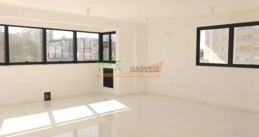 Sala comercial à venda na Avenida Engenheiro Max de Souza, 1135, Coqueiros, Florianópolis