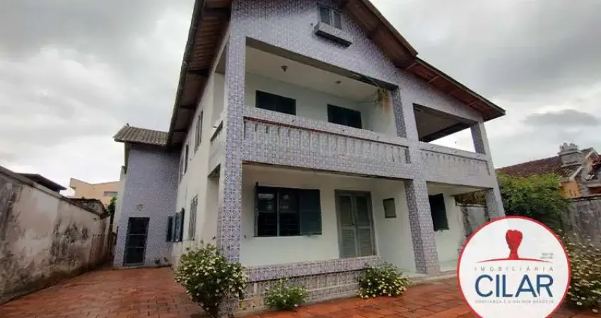 Imobiliária Cilar Vende Casa/Sobrado Comercial e/ou Residencial no Centro de Antonina/PR Ref. 100956.001-CILAR