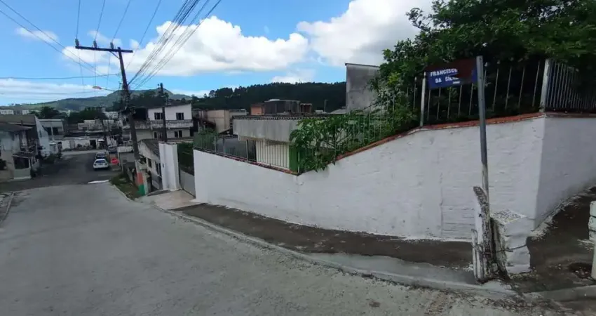 Casa para venda em camboriú, lidia duarte, 2 dormitórios, 1 banheiro, 4 vagas