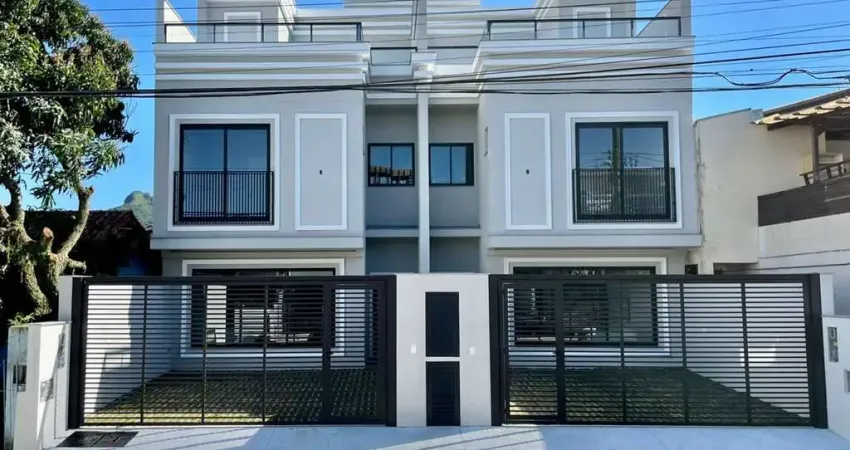 Sobrado para venda em balneário camboriú, centro, 3 dormitórios, 3 suítes, 5 banheiros, 2 vagas