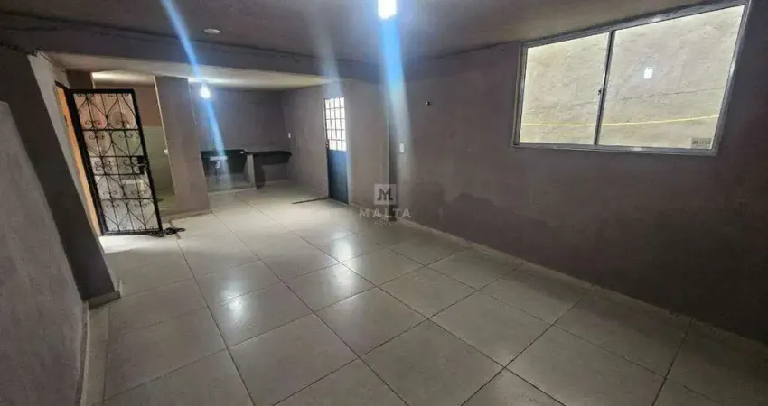 Casa com 1 quarto para alugar na Santa Efigênia, Belo Horizonte