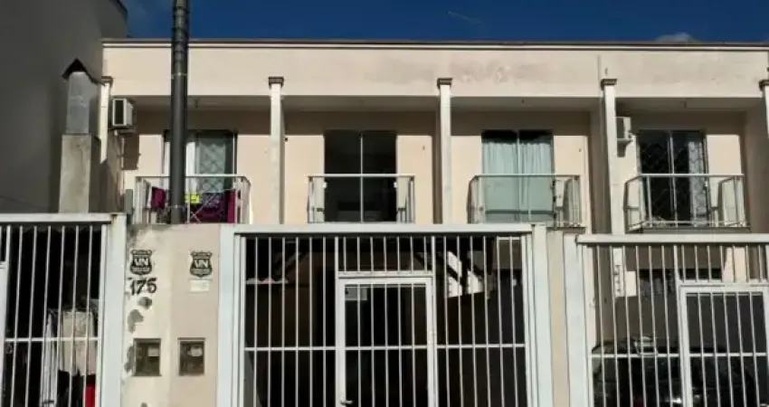 Casa com 2 quartos para alugar na Rua Santo Expedito, Rio Pequeno, Camboriú
