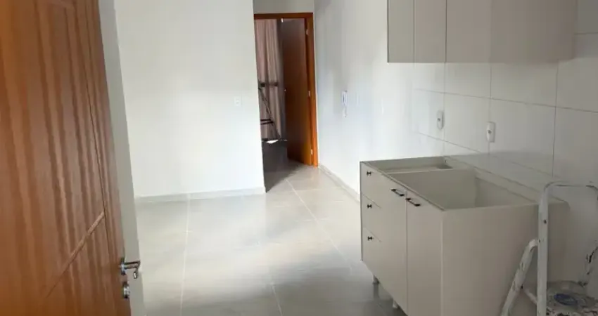 Apartamento com 2 dormitórios para locação anual no bairro rio pequeno