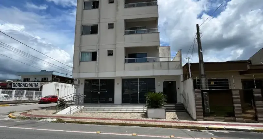 Apartamento com 2 quartos para alugar no Centro, Camboriú