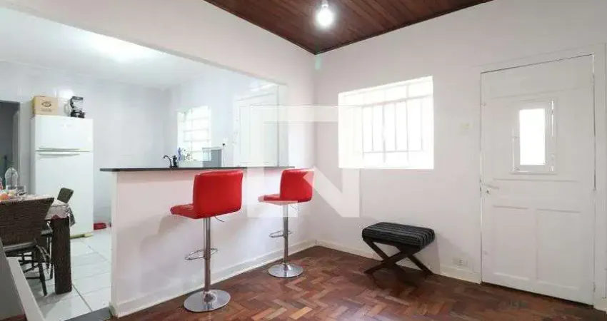 Casa com 3 quartos à venda na Rua Sepetiba, 15, Vila Romana, São Paulo