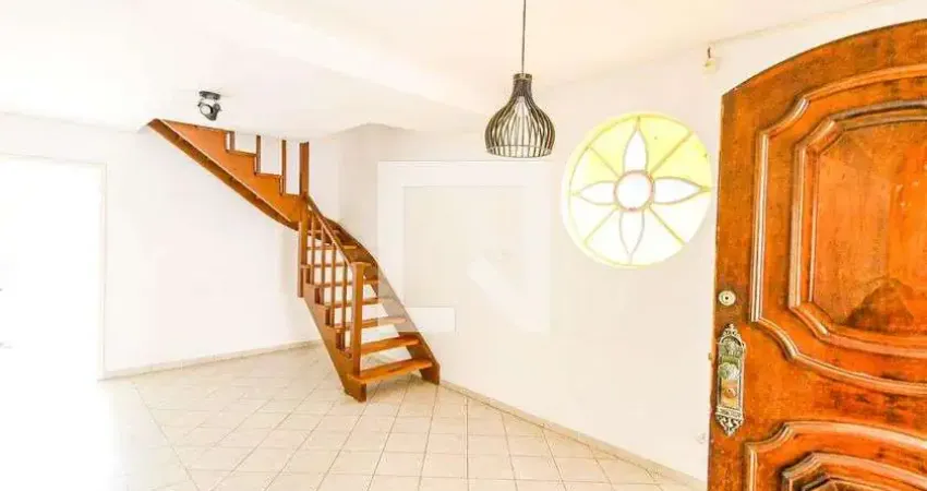 Casa com 2 quartos à venda na Rua Sousa Noschese, 48, Chácara Santo Antônio, São Paulo