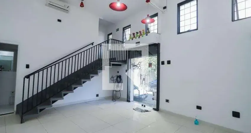 Casa com 2 quartos à venda na Rua Doutor Cintra Gordinho, 183, Alto da Lapa, São Paulo