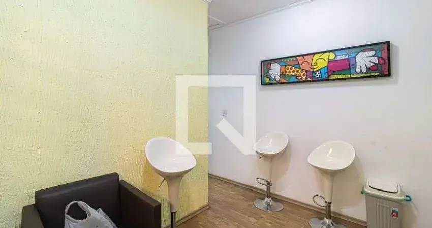 Casa com 3 quartos à venda na Rua Cajaíba, 943, Sumaré, São Paulo