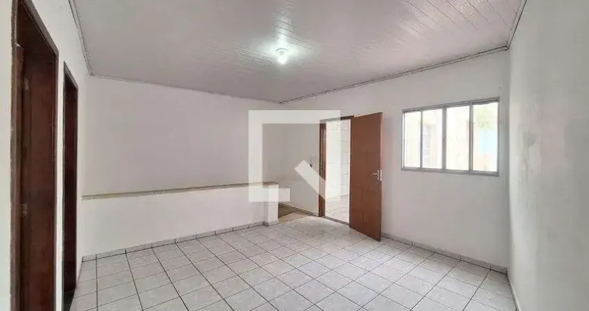 Casa com 2 quartos à venda na Rua Quirino Pucca, 16, Vila Romana, São Paulo