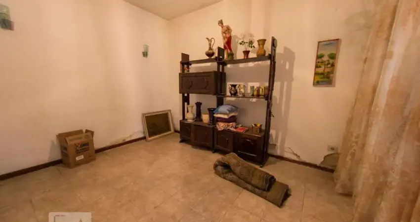 Casa com 2 quartos à venda na Rua Havaí, 735, Sumaré, São Paulo