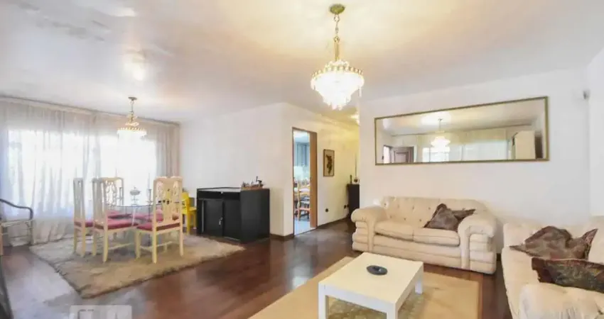 Casa com 5 quartos à venda na Rua Galileu, 144, Campo Belo, São Paulo