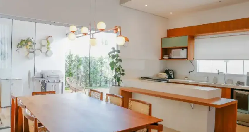 Casa térrea com 3 suítes no condomínio parque esplanada votorantim-sp