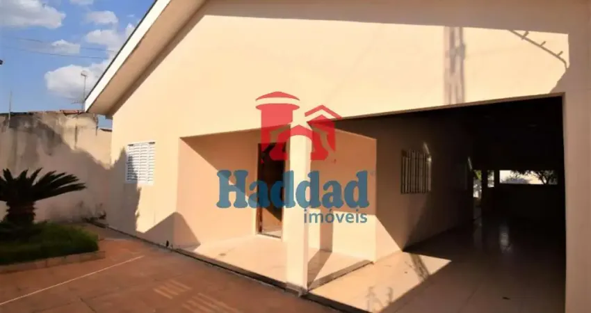 Casa com 3 quartos, 1 suite, 3 vagas na garagem e quintal. a venda em birigui sp