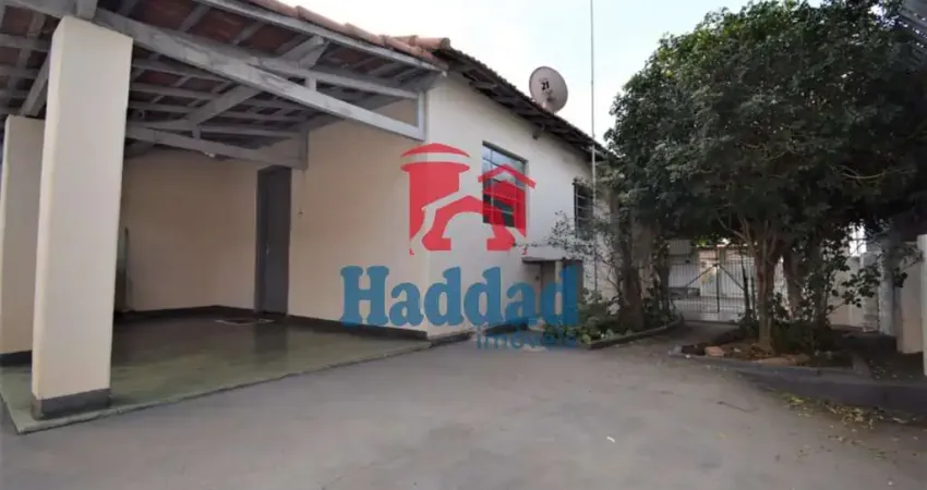 Casa com 3 quartos à venda no Centro, Birigui 