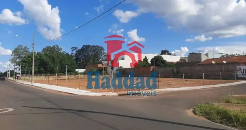 Terreno à venda no Centro, Birigui 