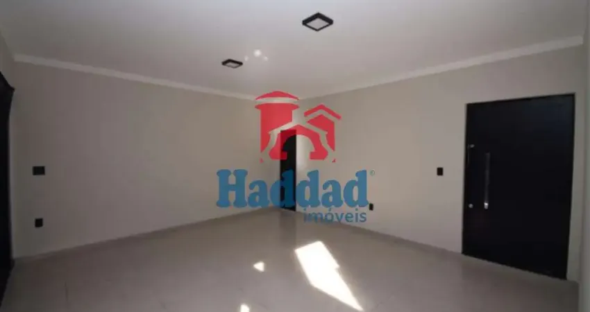 Casa novinha. ok para financiamento, acabamento difenciado, localização privelgiada...