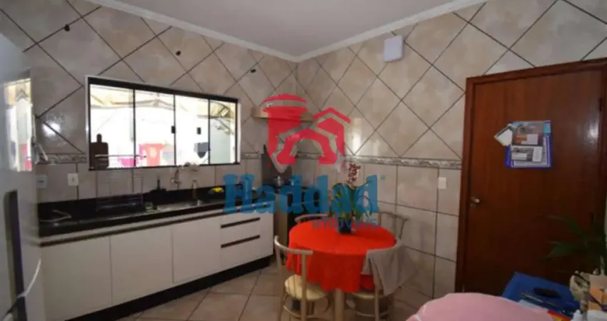 Casa com 3 quartos à venda no Centro, Birigui 