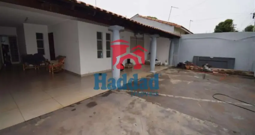 Casa com 3 quartos à venda no Centro, Birigui 