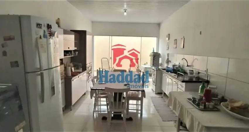 Casa com 3 quartos à venda no Centro, Birigui 