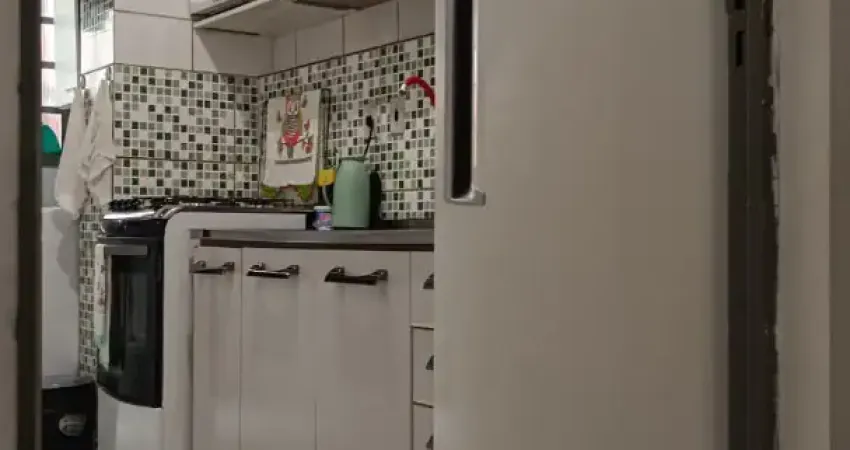 Apartamento no bairro morada das vinhas, residencial videiras, térreo, 2 dormitórios, otimo para cadeirantes e idosos.