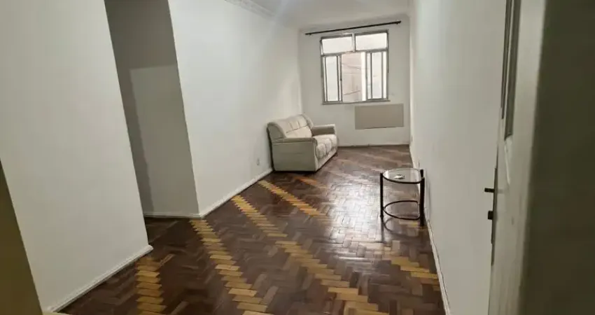 Apartamento com 2 quartos para alugar na Rua Cruz Jobim, 80, Irajá, Rio de Janeiro