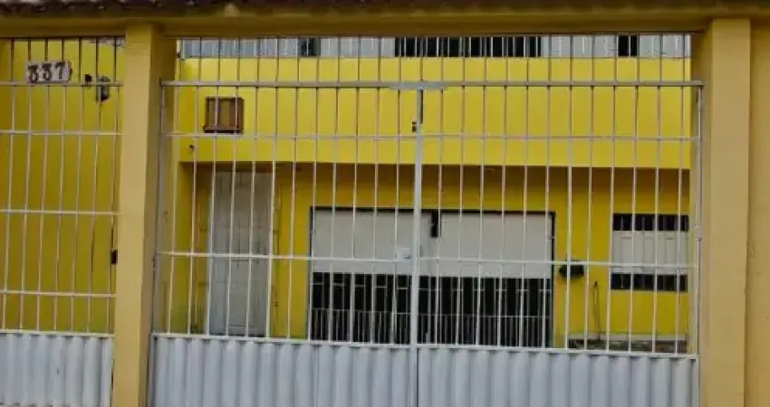 Excelente casa para locação com 3 quartos na tv. vileta no bairro da pedreira