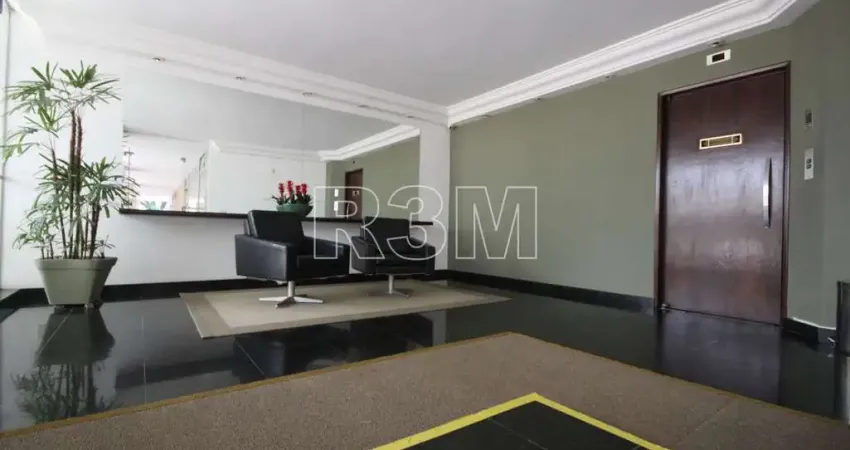 Apartamento em higienópolis com 210 m² sendo: 3 dormitórios (1 suíte) e 2 vagas de garagem.