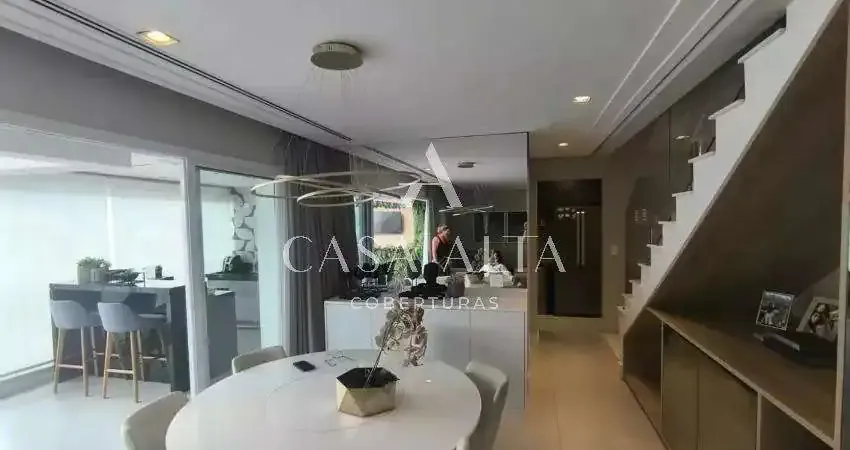 Cobertura duplex na barra funda com 167 m² a.u. sendo: 3 dormitórios (3 suítes) e 2 vagas de garagem.