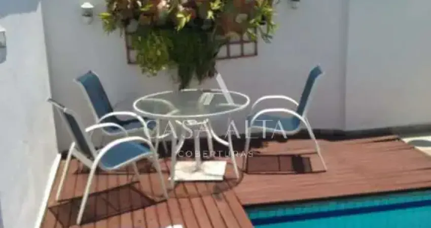 Cobertura duplex no brooklin com 400m² sendo: 3 suítes (master com closet) e 3 vagas de garagem.